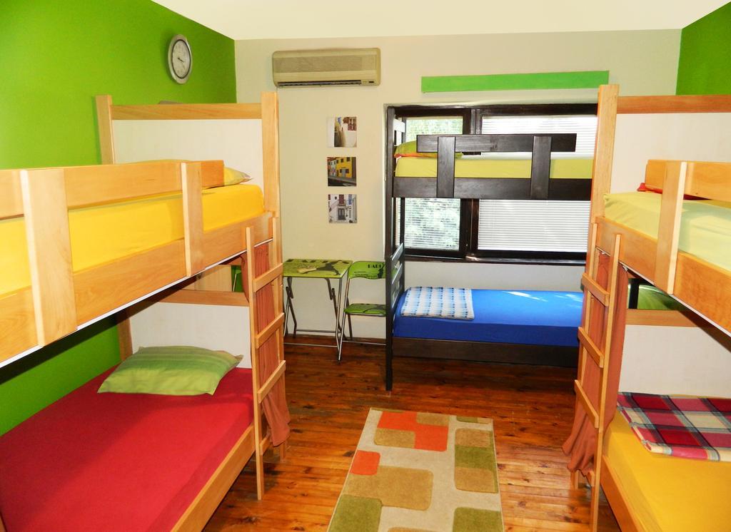 Hostel Kalonis Skopje Room photo