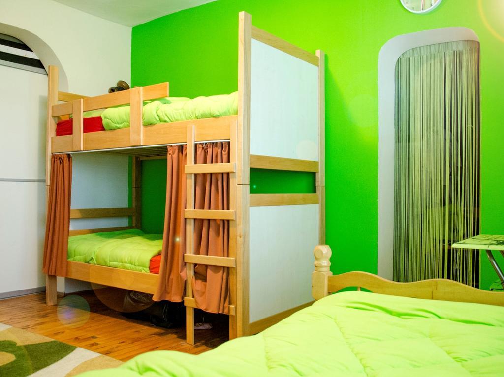 Hostel Kalonis Skopje Room photo