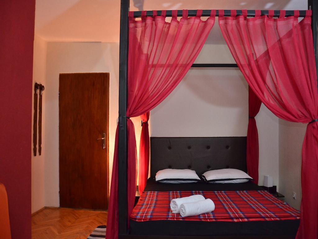 Hostel Kalonis Skopje Room photo