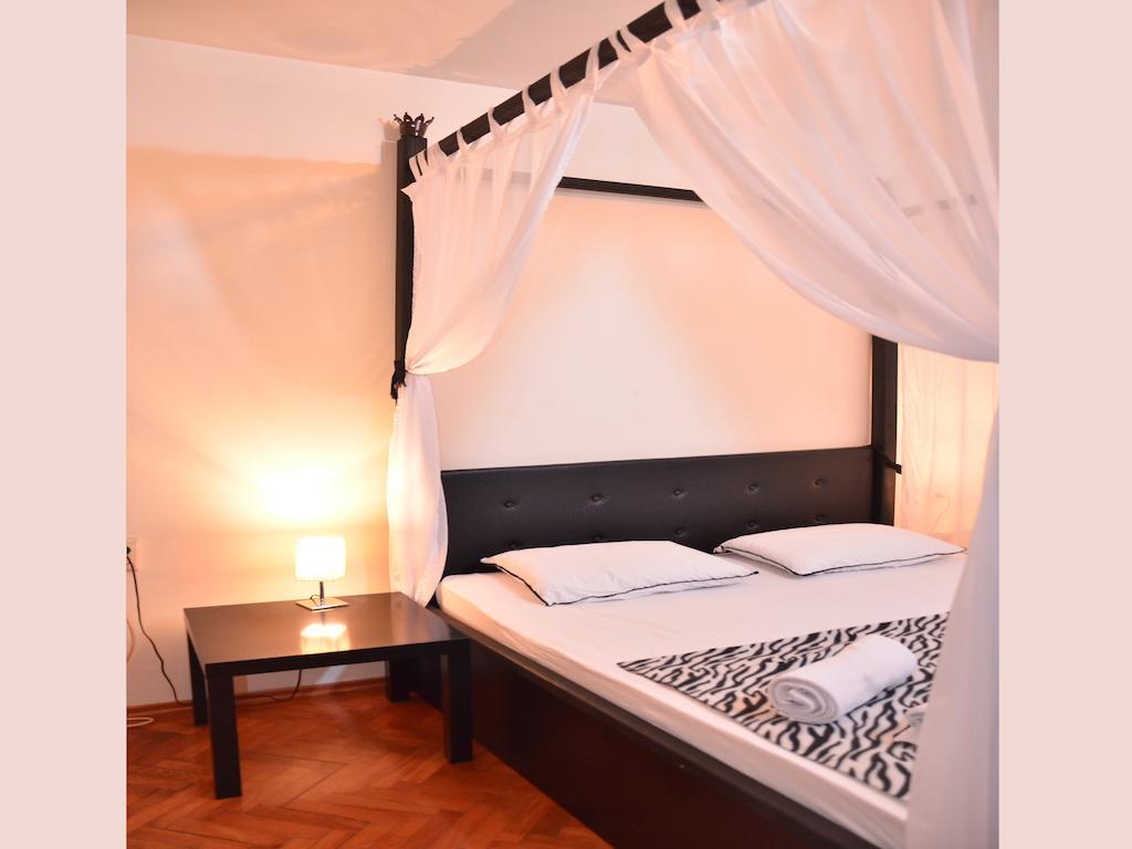 Hostel Kalonis Skopje Room photo