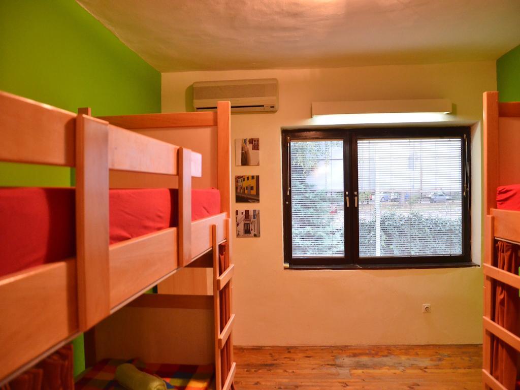 Hostel Kalonis Skopje Room photo